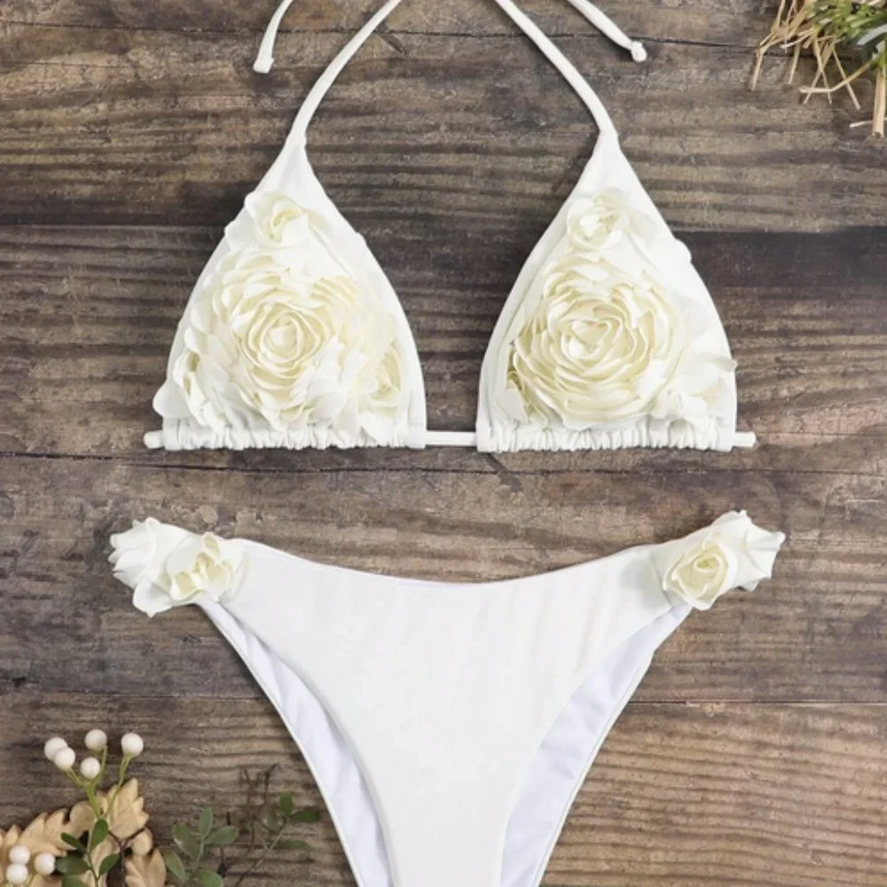 Trending now floral detail tie neck bikini white - Picture 4 of 7